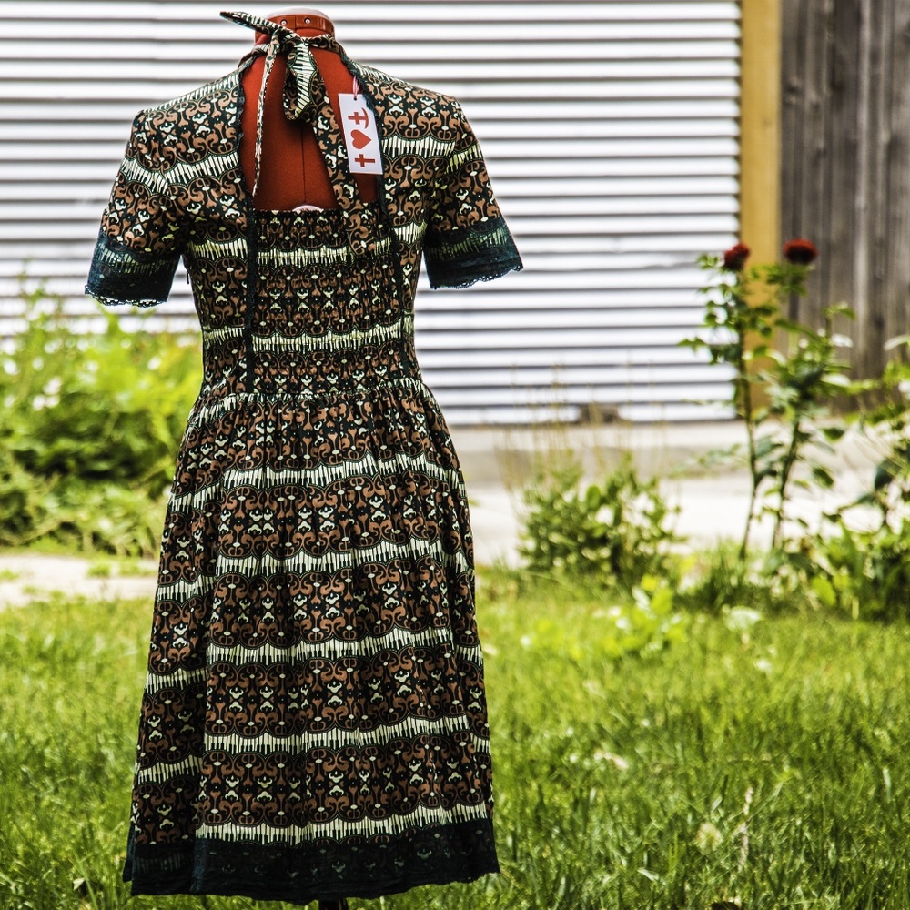 Retro style dress - ModCloth - Picture 7 of 8